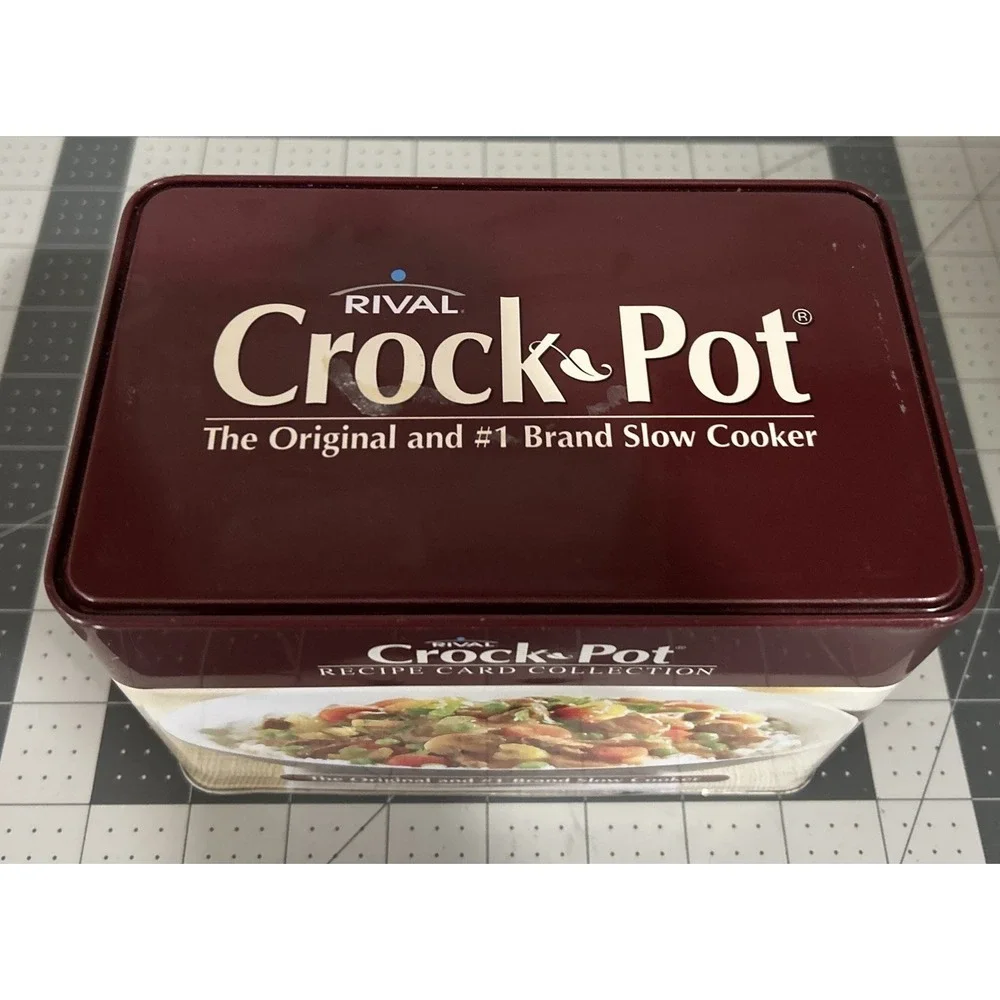 Rival Crock Pot Recipe Card Collection in Tin Box Never Used Include BLANK cards